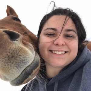 Meet your Posher, Liz